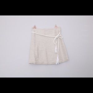 Woven thick wrap mini skirt